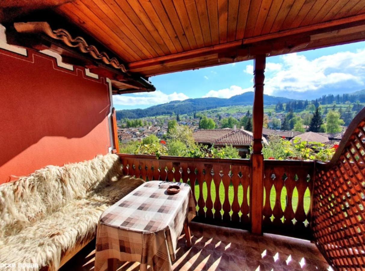 Радкината Къща Hotel Koprivshtitsa Bagian luar foto