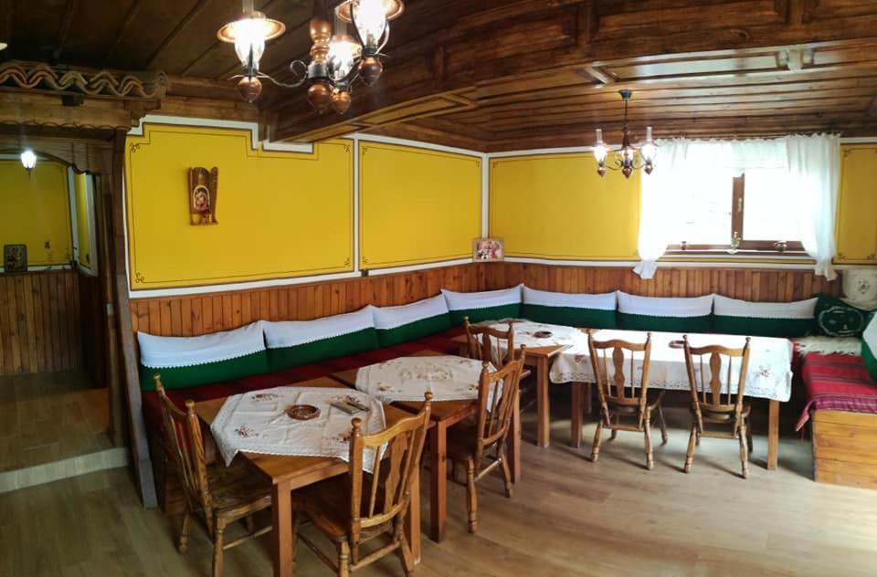 Радкината Къща Hotel Koprivshtitsa Bagian luar foto