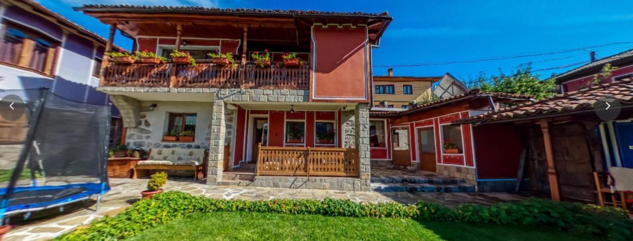 Радкината Къща Hotel Koprivshtitsa Bagian luar foto
