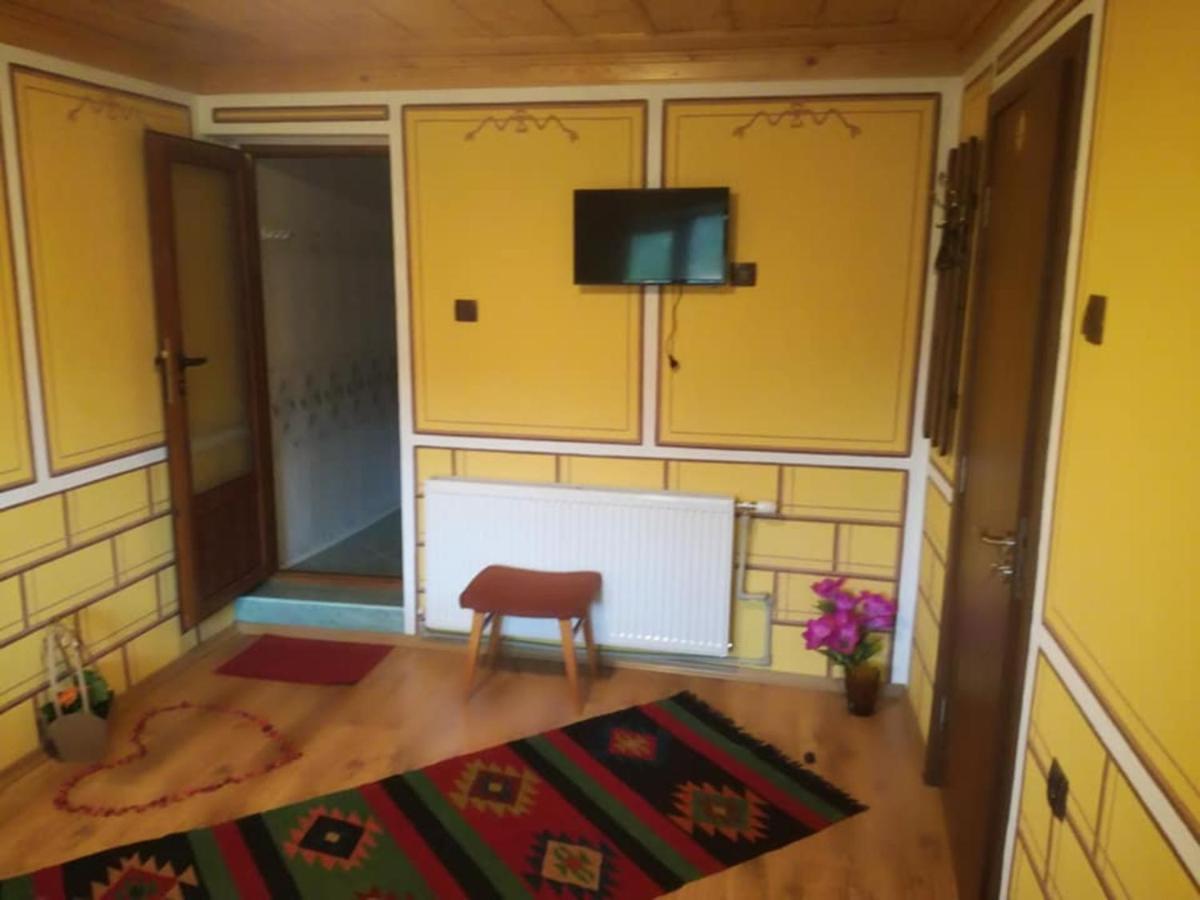 Радкината Къща Hotel Koprivshtitsa Bagian luar foto