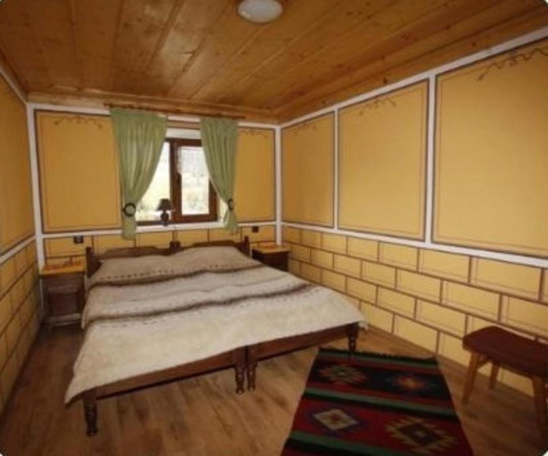 Радкината Къща Hotel Koprivshtitsa Bagian luar foto