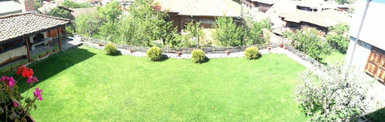 Радкината Къща Hotel Koprivshtitsa Bagian luar foto