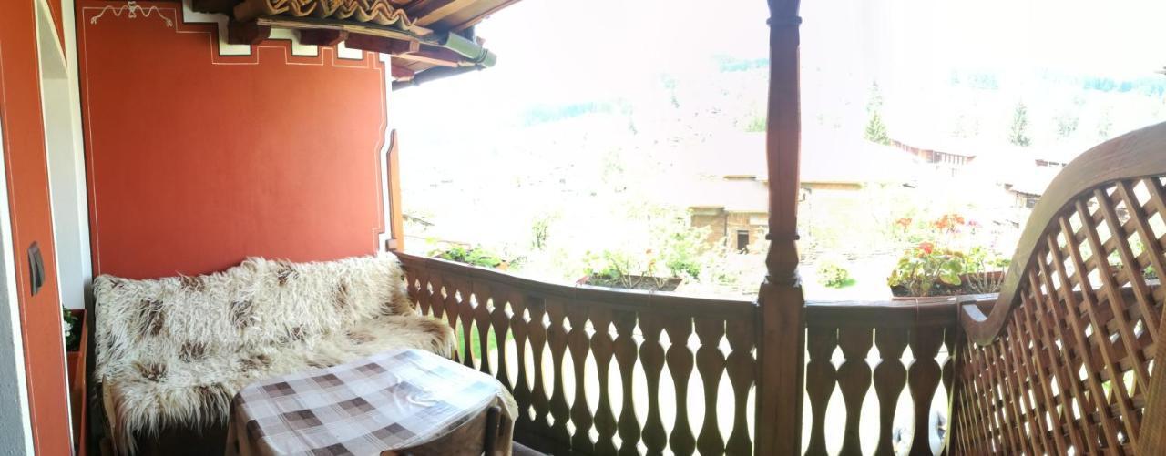 Радкината Къща Hotel Koprivshtitsa Bagian luar foto